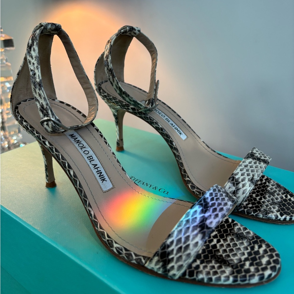 Manolo Blahnik snake strappy 36.5 ) 6.5 - Picture 3 of 7